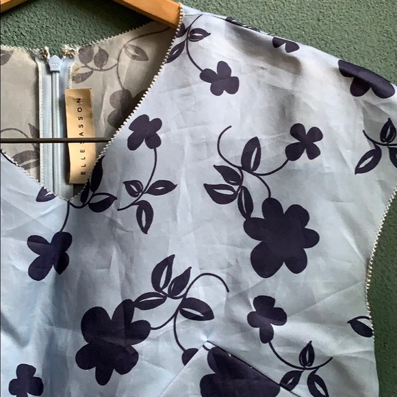 Ellesasson Dress - Picture 3 of 4